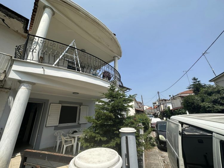 Ενοικιάζεται μονοκατοικία 113 κοντά στο Νοσοκομείο