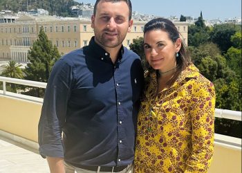Συνάντηση του υποψήφιου δημάρχου Μετεώρων και επικεφαλής της «Δύναμης Ευθύνης» κ. Λευτέρη Αβραμόπουλου με την νέα Υπουργό Τουρισμού Όλγα Κεφαλογιάννη