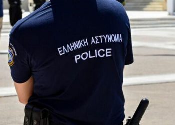 Τρίκαλα: Αστυνομικοί έσωσαν άνδρα από πνιγμό