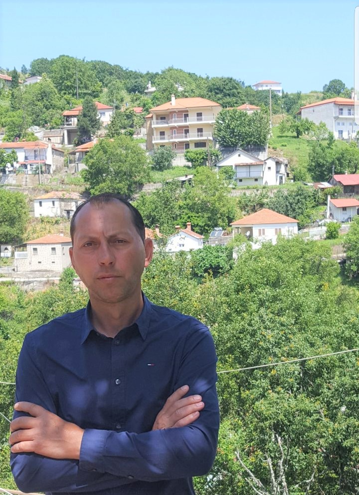 Υποψήφιος με τον συνδυασμό Αβραμόπουλου ο Γεώργιος Ντιναπόγιας