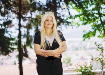 Η Μαρία Χουλιάρα – Χρυσικού υποψήφια με τον συνδυασμό του Λευτέρη Αβραμόπουλου