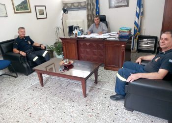 Επίσκεψη του Διοικητή της Πυροσβεστικής Υπηρεσίας Τρικάλων  στο Δήμαρχο Πύλης