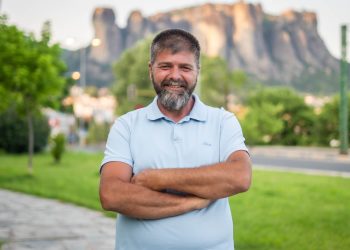 Ο Δημήτριος Χελιδώνης με τον συνδυασμό του Λευτέρη Αβραμόπουλου
