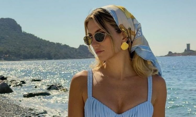 3 κομψά χτενίσματα για μακριά μαλλιά
