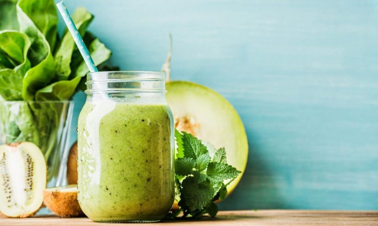 Detox smoothie με πεπόνι και μπανάνα – Πώς να το φτιάξετε