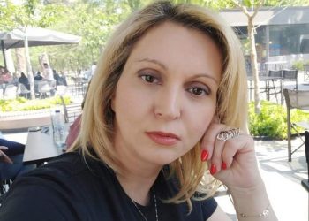 «…να ιδούμε ό,τι προφταίνουμε, θα γίνουν καρτ ποστάλ»