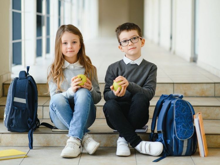 Προσαρμογή μετά τις διακοπές: Tips για να ξαναφτιάξετε τη ρουτίνα τους