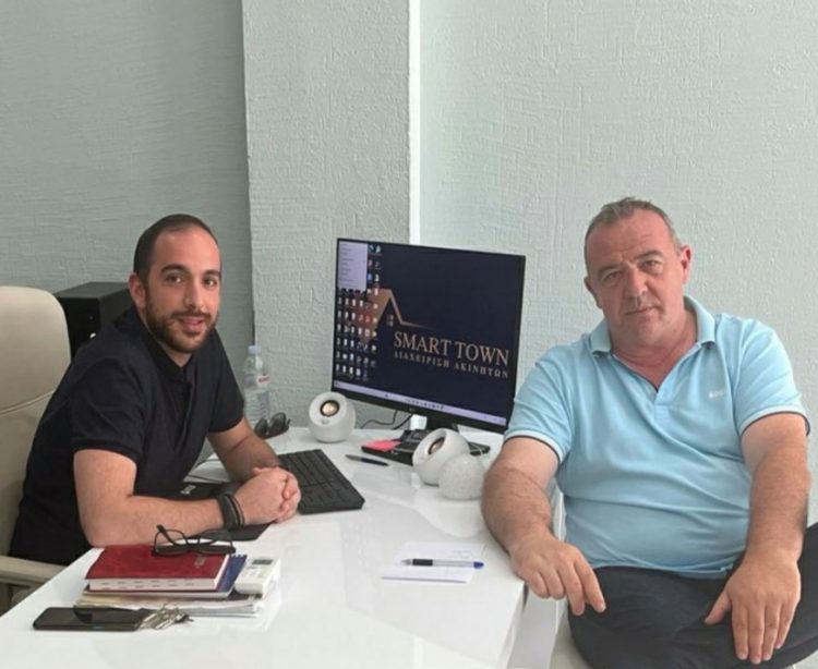 Ο Ευστάθιος (Στάθης) Τσουμάνης από Γόμφους επιλέγει «Πορεία στο Μέλλον»
