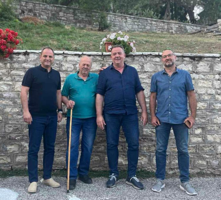 Διπλή αξιόλογη υποψηφιότητα για τον Θοδωρή Χήρα στην Αθαμανία