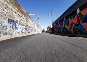 Ασφαλτοστρώσεων συνέχεια στα Τρίκαλα
