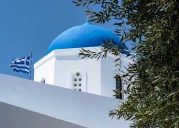Δεκαπενταύγουστος… στα άκρα: 4 νησιά για να γιορτάσουμε το «Πάσχα του καλοκαιριού»