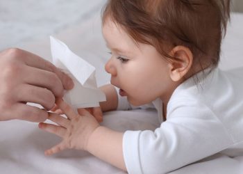 Βρογχιολίτιδα σε παιδιά: Γιατί χρειάζεται ιδιαίτερη προσοχή