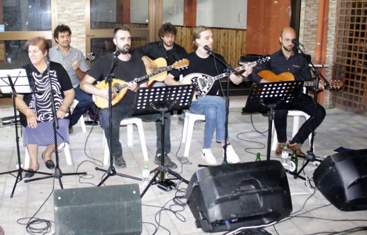 Ρεμπέτικη βραδιά στην Πύλη