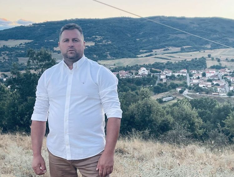 Δήλωση υποψηφιότητας του Βασίλη Τριμίτζιου και ανακοίνωση στήριξης στον Λευτέρη Αβραμόπουλο