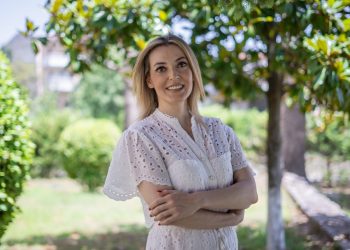 Δήλωση υποψηφιότητας της Χρύσας Σκούτα  και ανακοίνωση στήριξης  στον Λευτέρη Αβραμόπουλο.