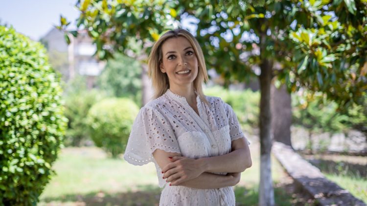 Δήλωση υποψηφιότητας της Χρύσας Σκούτα και ανακοίνωση στήριξης στον Λευτέρη Αβραμόπουλο.