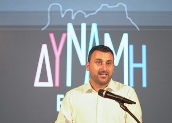 Πάνω από 2.500 κόσμου στα εγκαίνια του εκλογικού κέντρου Αβραμόπουλου
