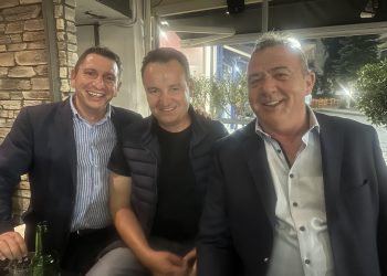 Ο Νάκος Ιωάννης από Πιάλεια επιλέγει “Πορεία στο Μέλλον”