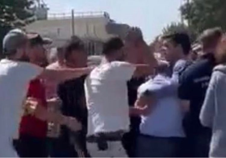 Κακοκαιρία “Daniel”: Ο Κώστας Αγοραστός δέχθηκε επίθεση στον Παλαμά Καρδίτσας