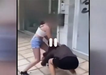Ανήλικοι διαπομπεύουν τα θύματα ξυλοδαρμού στο Tik Tok (vid)