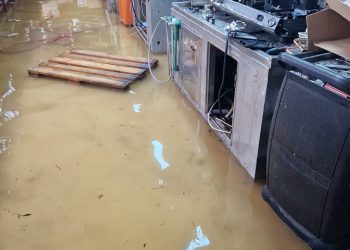 Καταγραφή των επιχειρήσεων που επλήγησαν από τις πλημμύρες από κλιμάκια της Π.Ε. Τρικάλων