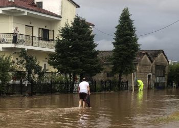 Δραματική η κατάσταση στα Τρίκαλα-Χρήστος Μιχαλάκης: Προέχει να απεγκλωβίσουμε κόσμο-Ζητάει να έρθουν στάγιερ