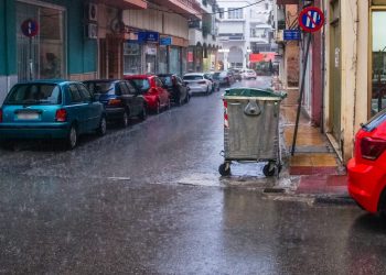 Καιρός: Ο υδράργυρος θα φτάσει τους 35 βαθμούς σήμερα – Έρχονται καταιγίδες από Δευτέρα