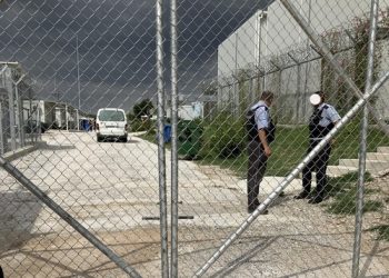 Πλημμυροπαθείς Δήμου Φαρκαδόνας: και πνιγμένοι και «φυλακισμένοι»-Όταν η ζωή σου απαξιώνεται δεν έχει σημασία αν είσαι Έλληνας, πρόσφυγας ή μετανάστης!