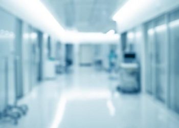 Μάχη για τη ζωή του δίνει υπάλληλος του Δήμου Τρικκαίων μετά από ατύχημα στο αμαξοστάσιο