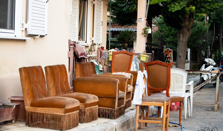 Βομβαρδισμένη πόλη τα Τρίκαλα-Η επόμενη μέρα είναι αποκαρδιωτική