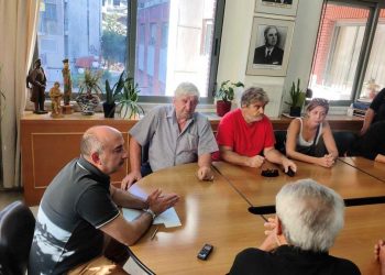 Στο Δημαρχείο Μεγαλοκαλυβιώτες-Οι απαντήσεις Σακκά