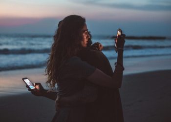 Social Media: Η ψηφιακή αποτοξίνωση των 30 λεπτών που σώζει ζωές