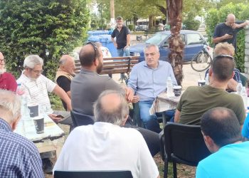 Επίσκεψη του Ευρωβουλευτή του ΚΚΕ Κώστα Παπαδάκη στα Μεγάλα Καλύβια