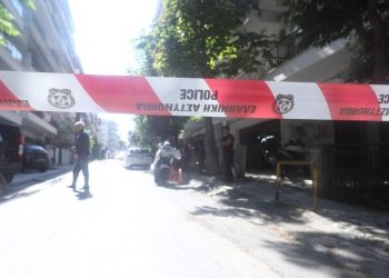 Θεσσαλονίκη: «Πάω να την καθαρίσω» – Τα τελευταία λόγια του αστυνομικού πριν τη γυναικοκτονία