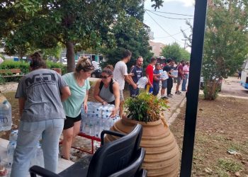 Συνεχίζεται η συλλογή ειδών πρώτης ανάγκης στο Στέκι Αλληλεγγύης