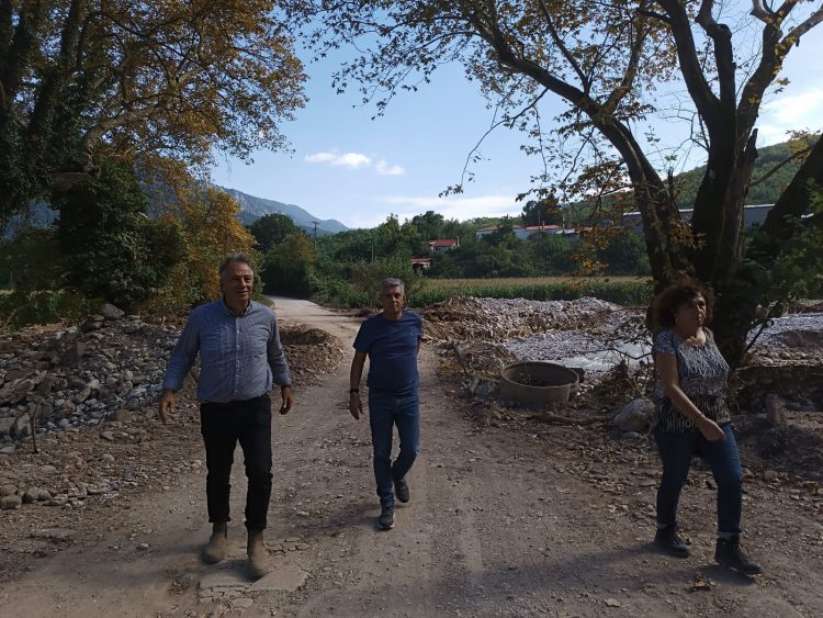 Συνεχίζονται οι εργασίες καθαρισμού ποταμών, ρεμάτων και συντήρησης αναχωμάτων από συνεργεία της Περιφέρειας Θεσσαλίας/ Παρεμβάσεις στο οδικό δίκτυο