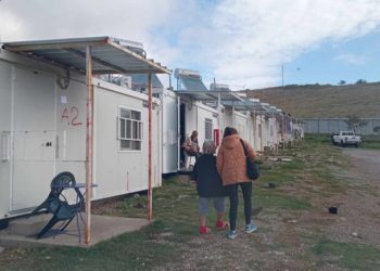 Απόγνωση και οργή στη δομή του Κουτσόχερου για 170 πλημμυροπαθείς του δήμου Φαρκαδόνας