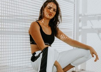 Οδηγός αγοράς: Τα ωραιότερα sneakers για τα φθινοπωρινά σου looks
