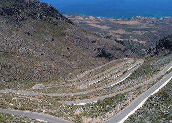 Κρήτη: Αυτός είναι ο πιο επικίνδυνος αλλά και ο ομορφότερος δρόμος της Ελλάδας
