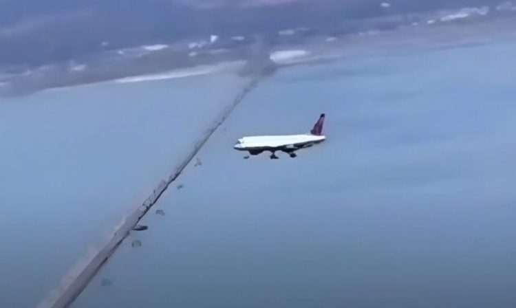 Σαν Φρανσίσκο: Οπτική ψευδαίσθηση με αεροπλάνο να φαίνεται ακίνητο εν πτήση