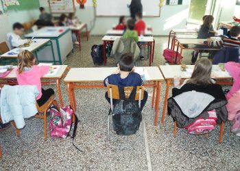 100 σχολικά γεύματα από τον Δήμο Τρικκαίων στα σχολεία των Μ. Καλυβίων