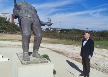 Χρήστος Μιχαλάκης: Οδηγός μας τα υψηλά ιδανικά των Ηρώων του Έθνους