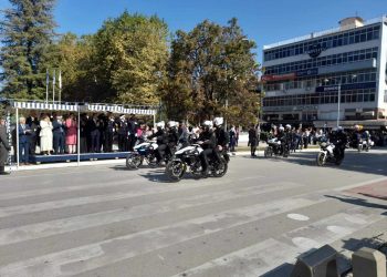 Εντυπωσιακή η παρουσία της Αστυνομίας και της Πυροσβεστικής στην παρέλαση (φωτό-video)