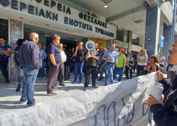 Στο πλευρό των πληγέντων ο Μιχαλάκης-Την καταβολή των αποζημιώσεων ζήτησαν οι Μεγαλοκαλυβιώτες και πλημμυροπαθείς από όλο το Νομό (φωτό-video)