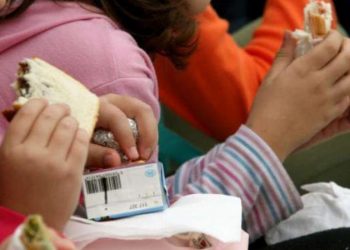 Λύση για τα σχολικά γεύματα στα σχολεία των Μεγάλων Καλυβίων ζητά ο Σύλλογος Γονέων-Θα αναλάβει ο Δήμος τα έξοδα δηλώνει ο Μιχάλης Λάππας