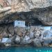 Άγιος Στέφανος: Ένα Συριανό ξωκλήσι στην καρδιά του βράχου