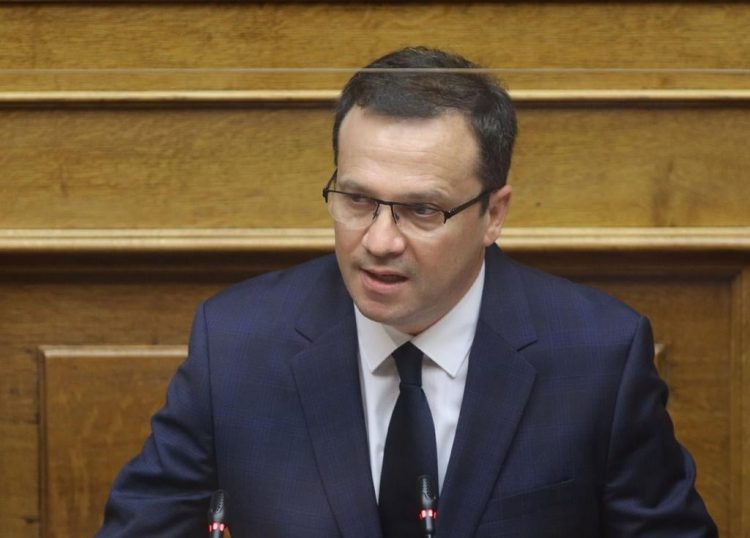 Λιούτας: Αυξάνεται το όριο των οφειλών για συνταξιοδότηση