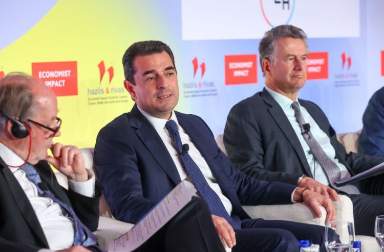Σκρέκας από τον Economist: «Η βιομηχανία σταθερό στήριγμα στην αναπτυξιακή πορεία της ελληνικής οικονομίας»