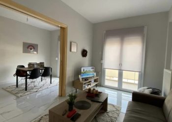 ΠΩΛΕΙΤΑΙ διαμερισμα 86τμ, ριζικά ανακαινισμένο στην οδό Κονδύλη