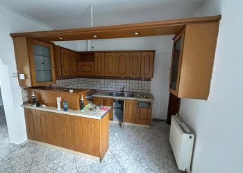 Ενοικιάζεται μονοκατοικία ανακαινισμένη 100τμ